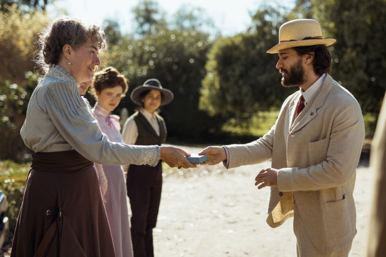 Everard Grey greets Mrs Bossier on his arrival at Caddagat in My Brilliant Career Episode 3.