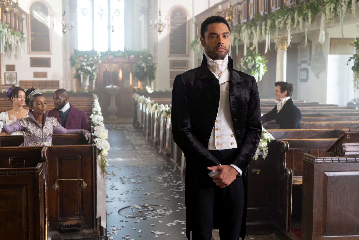 Simon Basset at his wedding to Daphne Bridgerton in Bridgerton Season 1 Episode 5