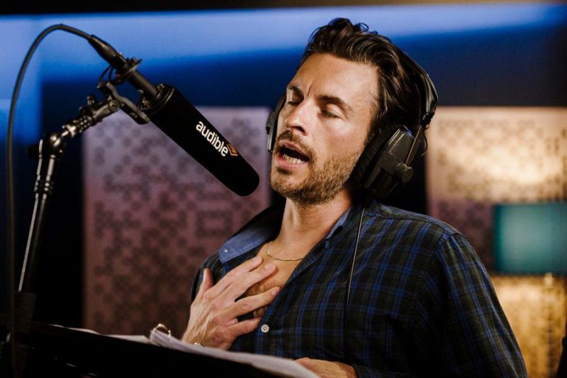 Bridgerton star Jonathan Bailey takes on Dracula in new Audible adaptation